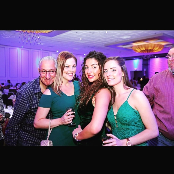 💛 Meet yours truly ! 💕 😘 - Picture 4 of 4